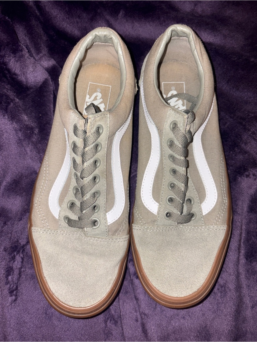 Vans Old Skool Low Top Sneakers in Olive Green with Gum Sole - Picture 2 of 3